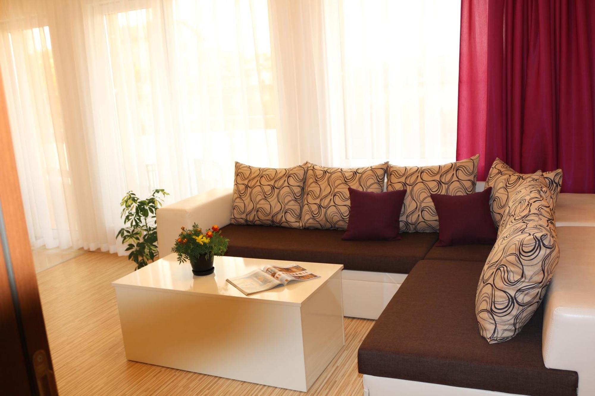 Vello Apartments Bjala Exteriör bild